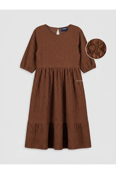 LC Waikiki Καφέ φόρεμα για κορίτσια με υφή και λαιμόκοψη ποδηλάτου