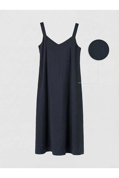 LC Waikiki Ανθρακί φόρεμα με λαιμόκοψη V και μείγμα υφασμάτων Modal