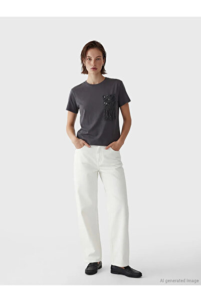 LC Waikiki Μπλούζα ανθρακί με λαιμόκοψη και λεπτομέρεια φούντας