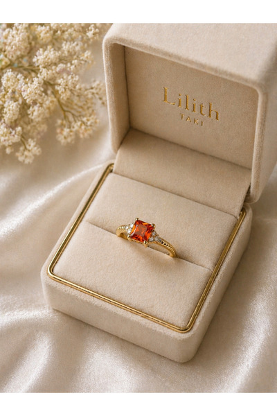 Lilith Takı 🔥   The Radiance of Fire: Luxurious Gold Ring with Orange Gemsto...