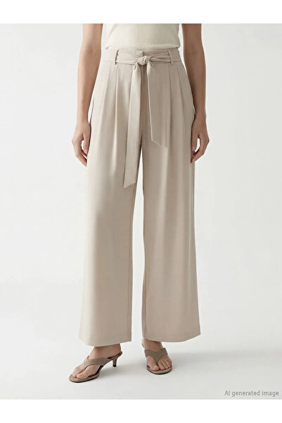 LC Waikiki Μπεζ γυναικείο παντελόνι με φαρδιά μπατζάκια και ζώνη στη μέση