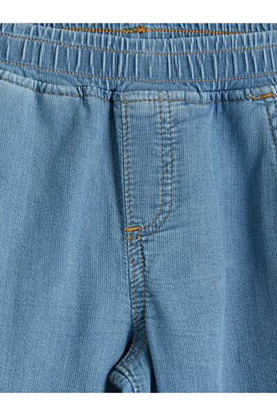 LC Waikiki Μπλε τζιν παντελόνι για αγόρια σε κανονική εφαρμογή