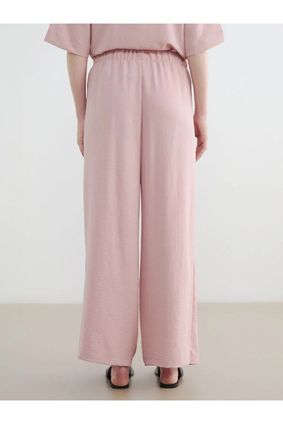 LC Waikiki Ροζ γυναικείο παντελόνι με φαρδιά μπατζάκια και δέσιμο στη μέση