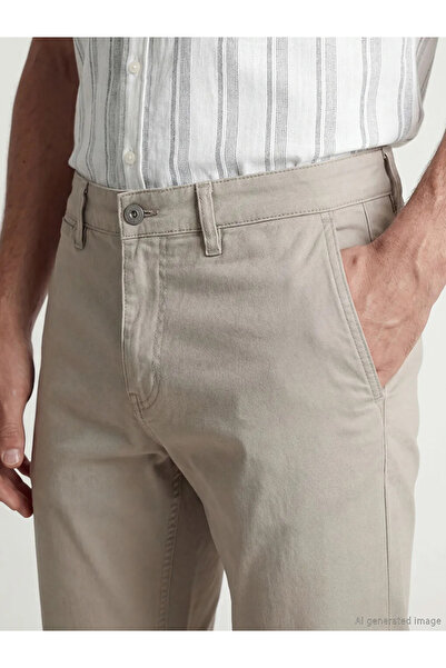 LC Waikiki Ανδρικό παντελόνι chino σε μπεζ στενή εφαρμογή από γαμπαρντίνα