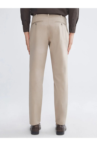 LC Waikiki Ανδρικό παντελόνι chino σε μπεζ στενή εφαρμογή από γαμπαρντίνα