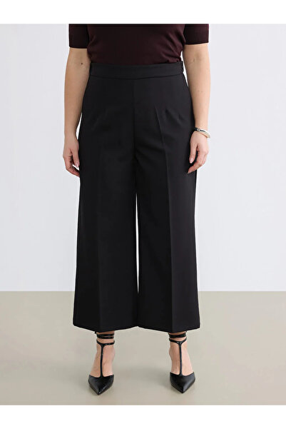LC Waikiki Black Loose Fit Women's Pleated Capri