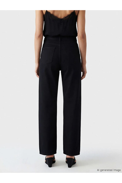 LC Waikiki Μαύρο γυναικείο τζιν παντελόνι σε φαρδιά γραμμή με πέτρες