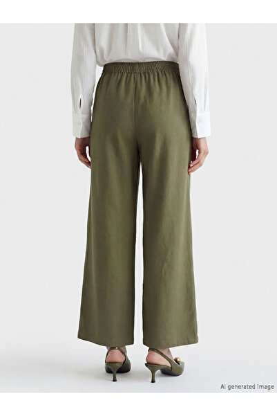LC Waikiki Χακί γυναικείο παντελόνι με ελαστική μέση και λινή όψη