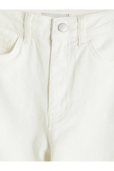 LC Waikiki Γυναικείο τζιν παντελόνι σε κανονική γραμμή εκρού