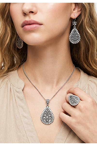 GAYA Náušnice a prsten