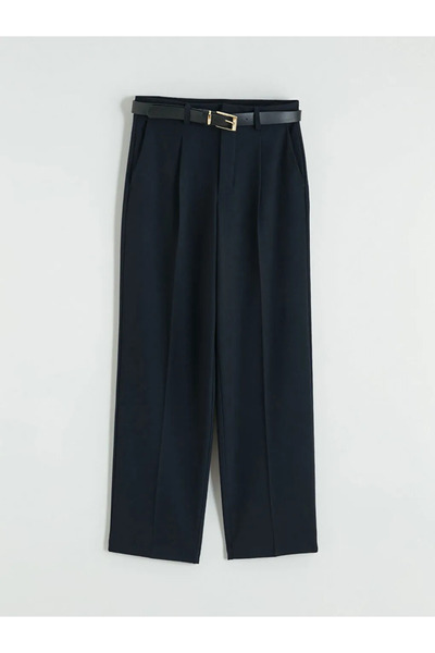 LC Waikiki Γυναικείο παντελόνι από ύφασμα με πιέτες σε μπλε ναυτικό χρώμα με ...