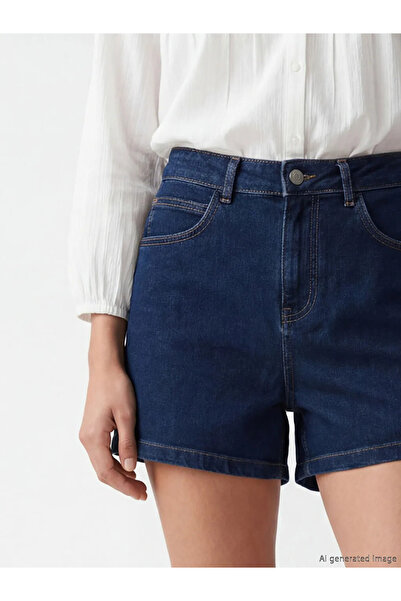 LC Waikiki Γυναικείο τζιν σορτς σε μπλε ναυτικό χρώμα με ψηλή μέση