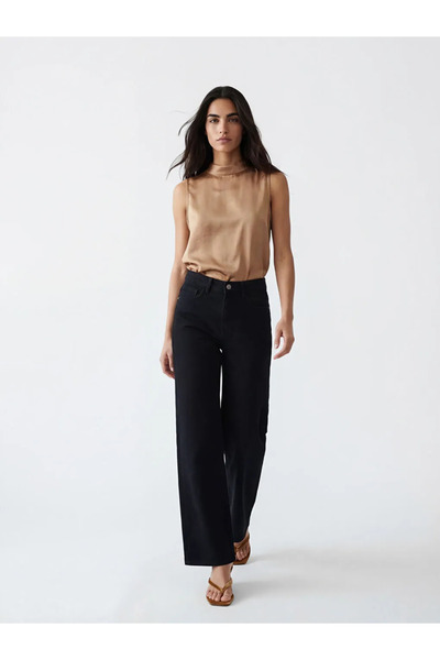 LC Waikiki Μαύρο ψηλόμεσο γυναικείο τζιν παντελόνι με φαρδιά μπατζάκια