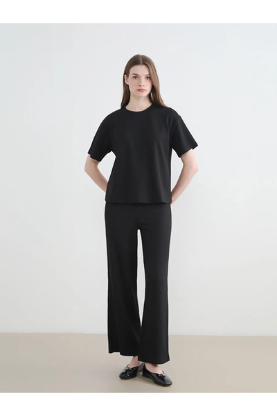 LC Waikiki Μαύρο γυναικείο παντελόνι με ελαστική μέση