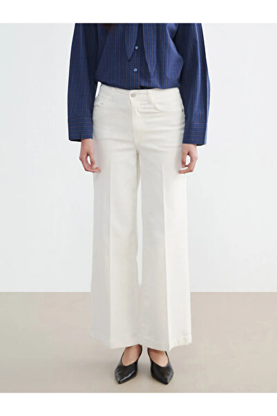 LC Waikiki Λευκό γυναικείο τζιν παντελόνι με φαρδιά μπατζάκια