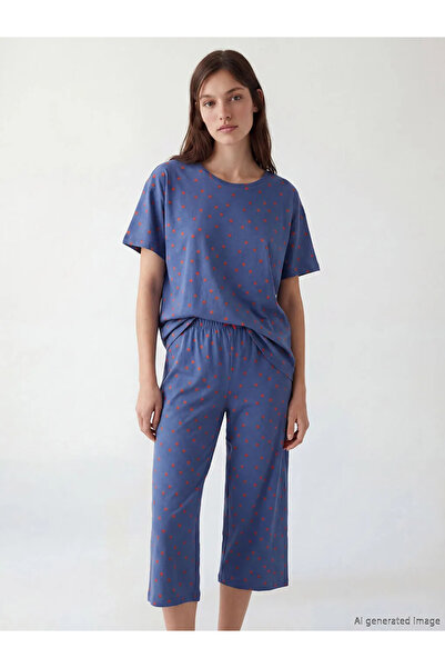 LC Waikiki Γυναικείο σετ πιτζάμες Capri με στάμπα Blue Crew Neck