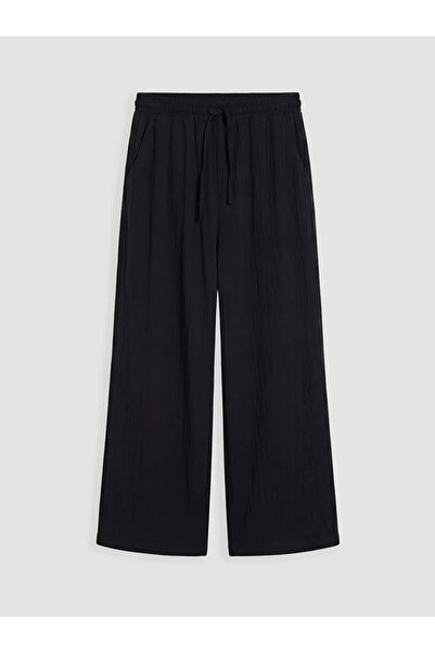 LC Waikiki Μαύρο γυναικείο παντελόνι με ελαστική μέση φαρδιά πόδι