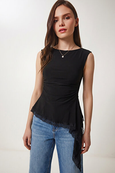 Lovelyİstanbul Ασύμμετρη Δαντελωτή Μπλούζα Sandy LZV0069 ΜΑΥΡΗ