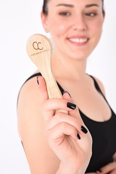 ComesCosmetic فرشاة العناية بالوجه من شعر الحصان الطبيعي 100%