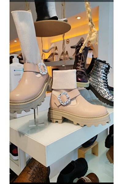 instaboutigue Triko Detaylı Tokatlı Bot