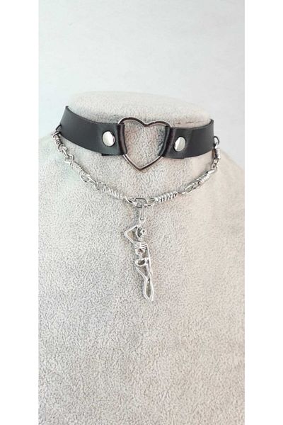 Fugusugu Heart Center Suicide Rope Goth Choker