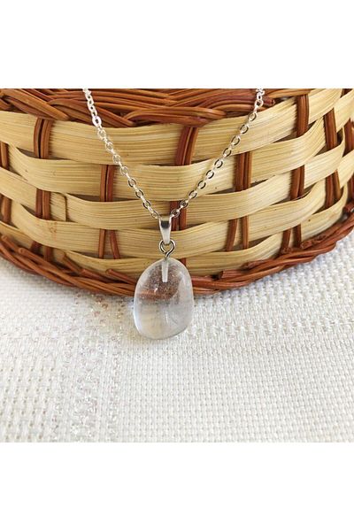 ByKolyeucum Crystal Quartz Stone Natural Stone Necklace - Klckl0142