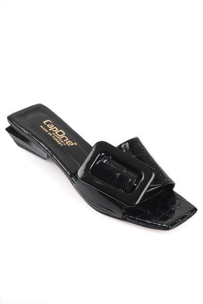 Capone Outfitters Capone Buckle Short Heeled Black Women's Slippers
