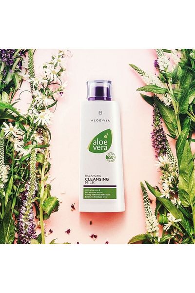 LR Aloe Via Aloe Vera Cleansing Milk