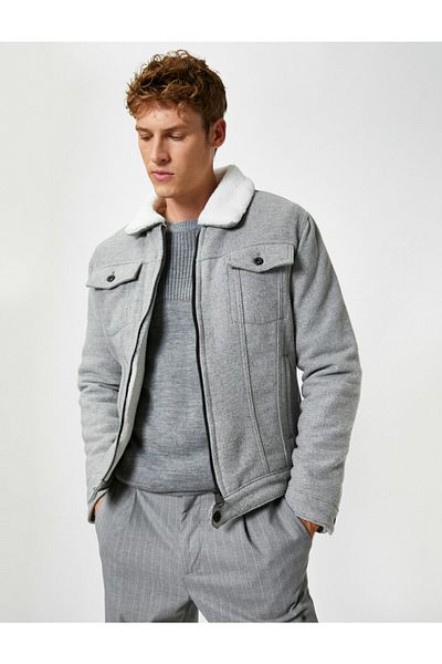 Koton Jacke mit Kunstfell-Details und Reißverschlusstaschen