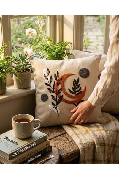 Bella Home Punch Embroidery Cushion Cover (2-Pack) 40 cm X 40 cm