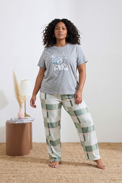 Trendyol Curve Σετ Πιτζάμες Πλεκτές Καρό με Γκρι στάμπα TBBAW24AI00020