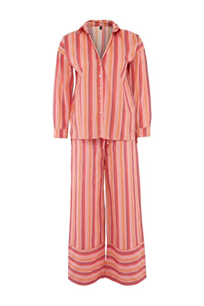 Trendyol Kollektion Rosa gestreiftes Oversize-Strandhemd-Hosen-Set TBESS26AU0...