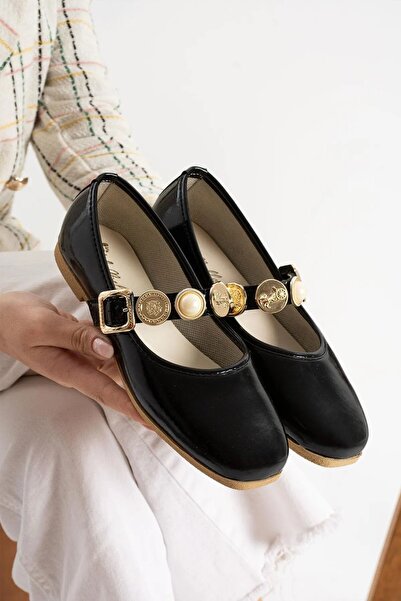 İmerShoes حذاء باليه نسائي يومي مصنوع من الجلد الأبيض اللامع بإبزيم ذهبي ومال...