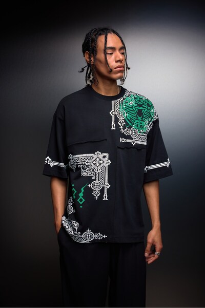 Slatra Tricou oversize negru pentru bărbați, cu imprimeu Regulan în relief