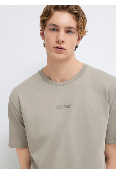 Mavi Μπλουζάκι με στάμπα τζιν σε μπεζ χρώμα, χαλαρή εφαρμογή / άνετη γραμμή 0...