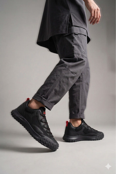 Slazenger Καθημερινά Αθλητικά Παπούτσια Εξωτερικού Χώρου Unisex σε Μαύρο και ...