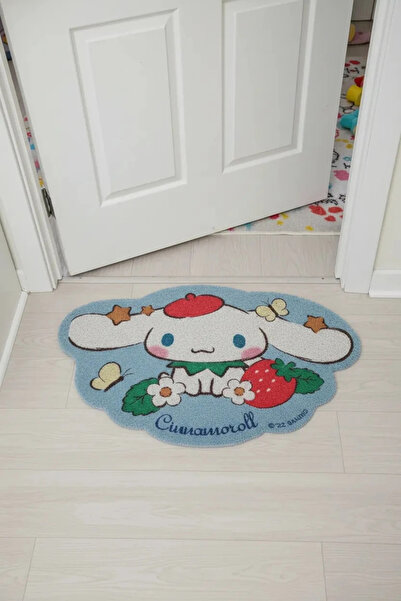 SANRIO Cinnamoroll Lisanslı Çilek Figürlü Küçük Halı – Kaymaz Tabanlı Dekorat...