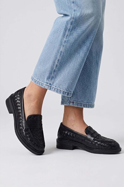 Modezya Γυναικείες μπαλαρίνες Jinx μαύρες με ματ σχέδιο και οβάλ μύτη