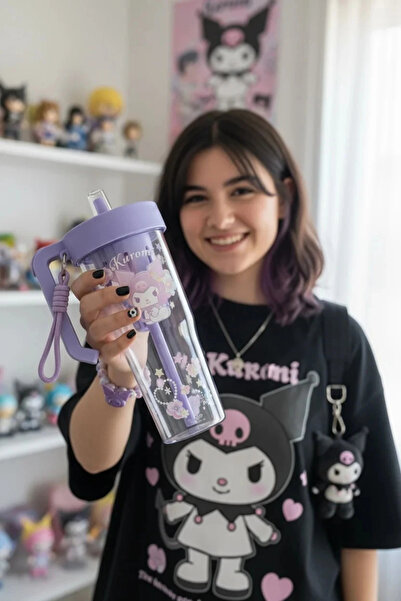 SANRIO Lisanslı Kuromi Çiçek Dili Serisi Borosilikat Cam Gövdeli Saplı ve Pip...