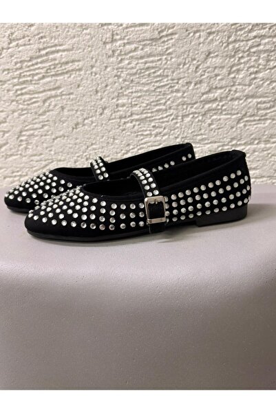 Beyond Γυναικείες μαύρο-ασημί σουέτ μπαλαρίνες με κομψή πόρπη από πέτρα στρας...