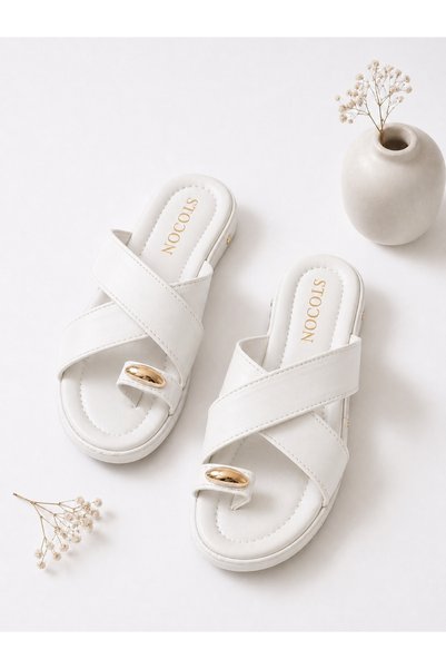 STOCON Women's Slippers Summer Cross-Strapped Flip-Flops Stylish Slippers with Metal Accessories Stc1292