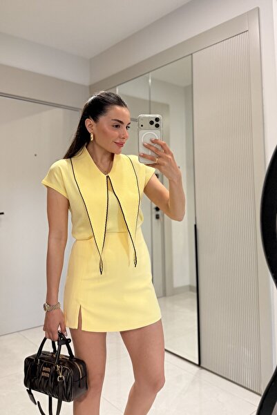 Gizem Ecemiş Wein Sarı İzci Yaka Triko