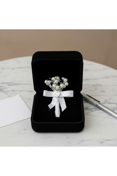 BTRENDY Damat Yaka Çiçeği,İnci Detaylı Şık Aksesuar