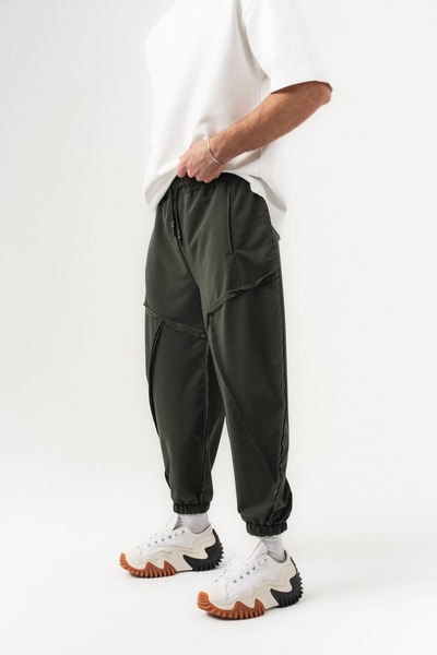 go gang own Πλισέ σαλβάρι με λεπτομέρεια αντίστροφης ραφής και ελαστικές μέση...