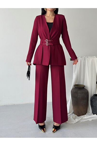 Ekim Store Σετ δύο τεμαχίων με μπλέιζερ με λεπτομέρειες στο πέλος, ζώνη και π...