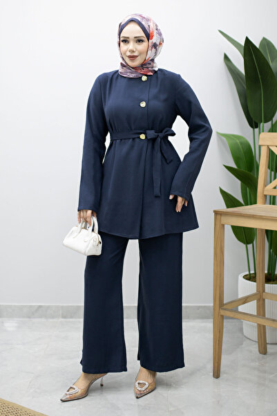 Tesettür Dünyası Διπλό κοστούμι με κουμπιά και ζώνη στη μέση TSD260200 Σκούρο...