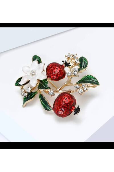 ESJ Kristal Taş Dalda Çiçek Detay Nar Kadın Broş Ebat: 3,9*4,3 cm