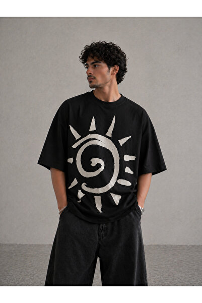 Nulivez Minimal Sun Print Oversize Unisex T-Shirt Retro Streetwear Design