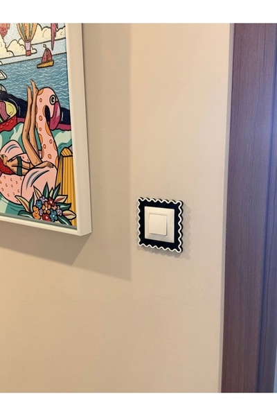 SacredCo Sacred Wavy Serisi Renkli Priz Çerçevesi