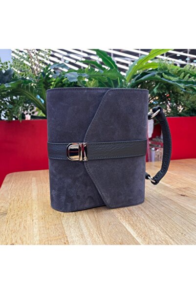 Zea Gray Suede Bag - Chic, Functional and Trendy